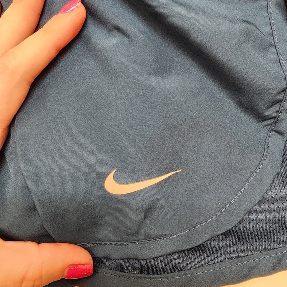 Nike Dri Fit Running Shorts Blue Size XL - Picture 3 of 4